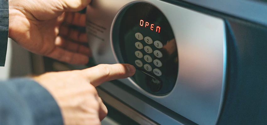 Cash Safe Openers in Lindsay, California