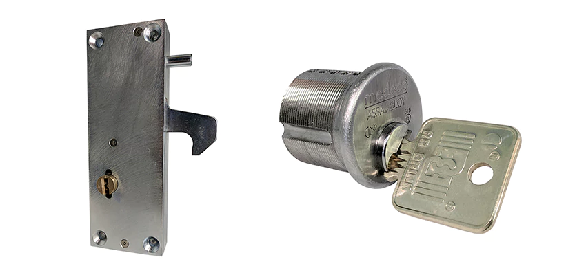 RR Fence Gates Brink Locks Repair in Lindsay, California