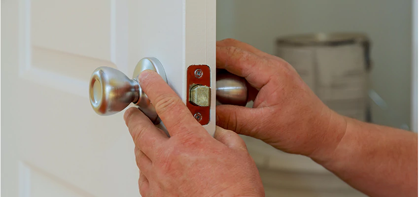 AAA Locksmiths For lock Replacement in Lindsay, California