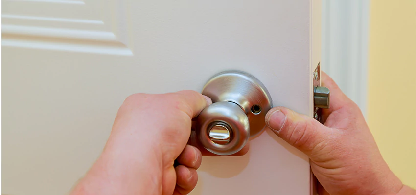 After-hours Locksmith For Lock And Key Installation in Lindsay, CA
