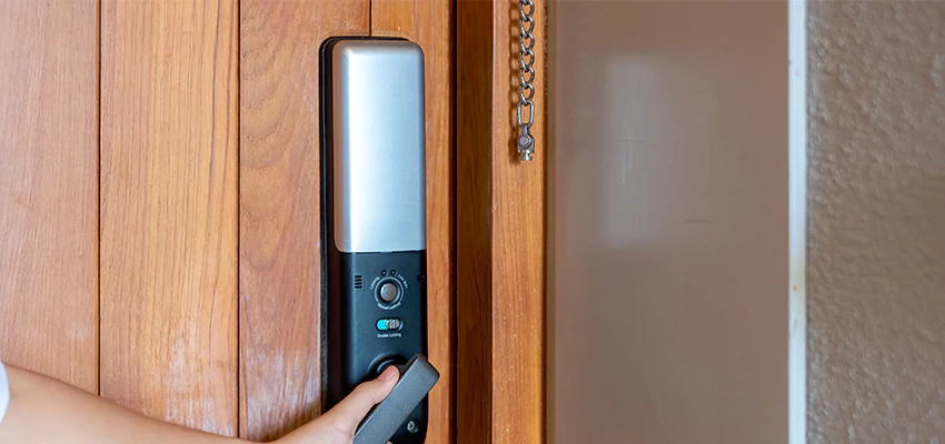 Home Security Electronic Locks Upgrades in Lindsay, CA