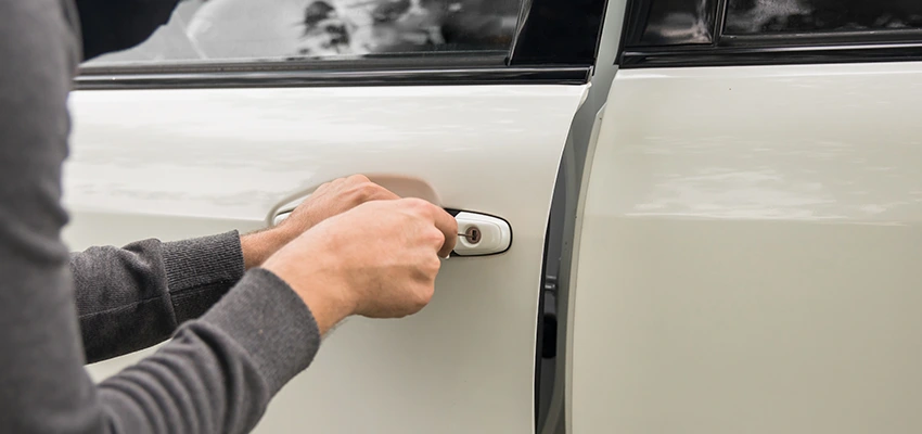 Unlock Car Door Service in Lindsay, CA